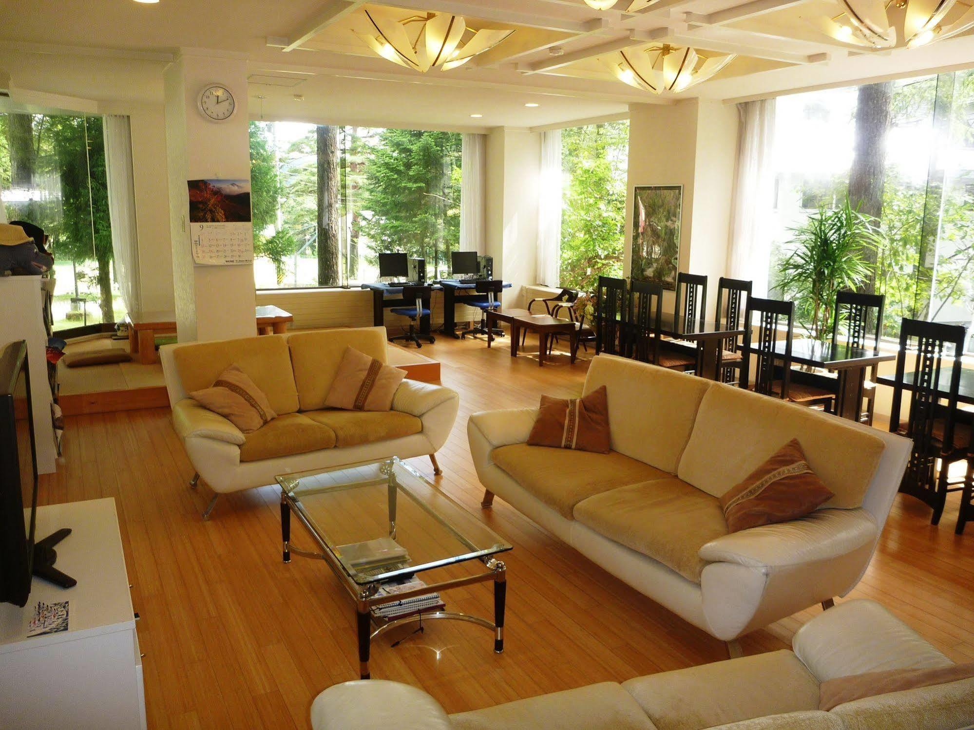 K'S House Hakuba Alps - Travelers Hostel Exterior photo